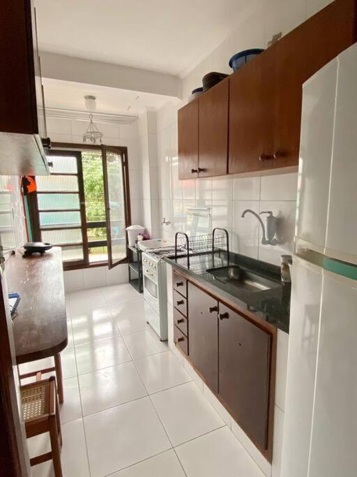 Prainha Beach Lindo Apartamento Proximo A Praia Карагуататуба Екстериор снимка
