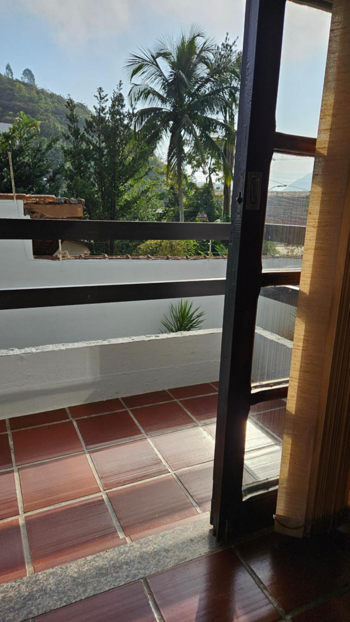 Prainha Beach Lindo Apartamento Proximo A Praia Карагуататуба Екстериор снимка